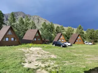 База отдыха "Онгудай Эко Вилладж" ИП Якова В.Л. — Республика Алтай: фото объекта размещения
