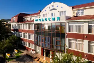 Отель "Феодосия" — Феодосия: фото объекта размещения