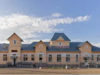 Гостиница "Железнодорожный вокзал Алейская" ОАО "РЖД" — Алейск: фото объекта размещения