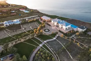 Бутик-отель "Villa Romanov Wine Club & SPA" ("Вилла Романов Вино Клуб и СПА") ООО "Романов Отель Менеджмент" — Краснодарский край: фото объекта размещения