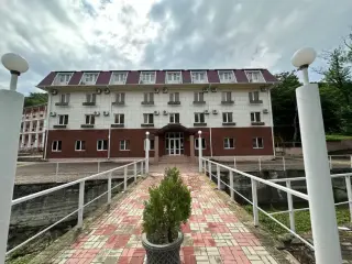 Турбаза "Приморская" Общество с ограниченной ответственностью "Турбаза "Приморская" — Краснодарский край: фото объекта размещения