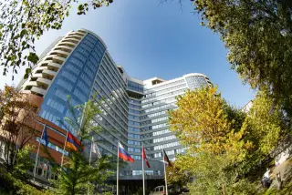 МОНАРХ МОСКВА ОТЕЛЬ — Москва: фото объекта размещения
