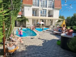 РЕЛАКС — Республика Крым: фото объекта размещения