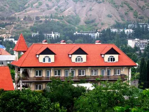 Лучистая — Алушта: фото объекта размещения