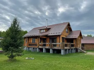 Дом с камином — Республика Алтай: фото объекта размещения
