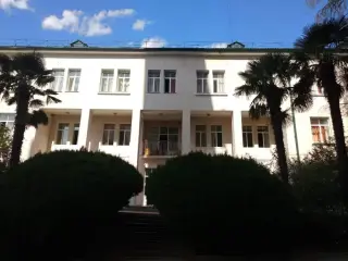 Гостиница «Сектор «НИЦ» ФГБУН «Ордена Трудового Красного Знамени «Никитский ботанический сад-Национальный научный центр РАН» — Республика Крым: фото объекта размещения