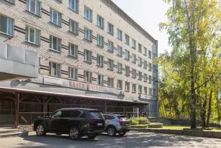Гостиничный комплекс "Надеждинский" — Серов: фото объекта размещения
