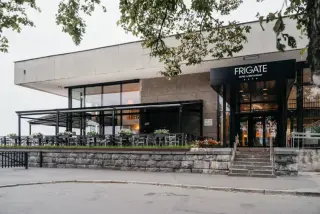 Отель Фрегат — Петрозаводск: фото объекта размещения