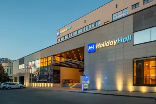 Отель «ХолидейХолл Самара» (HolidayHall Samara Hotel) ООО "МТЛ-Отель" — Самара: фото объекта размещения