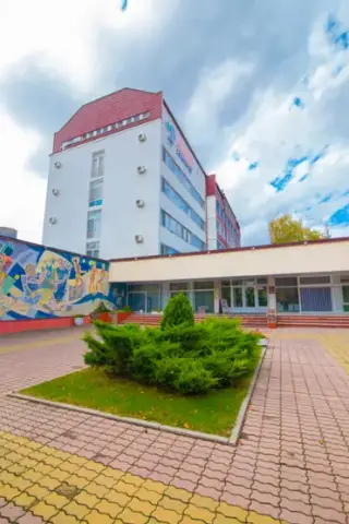 Ассоциация (некоммерческое партнерство) санаторий "Нива" — Ессентуки: фото объекта размещения
