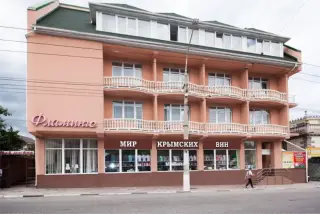 Отель «Фламинго» ИП Лемец Александр Васильевич — Алушта: фото объекта размещения