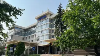 Отель "Парк Инн" — Донецк: фото объекта размещения