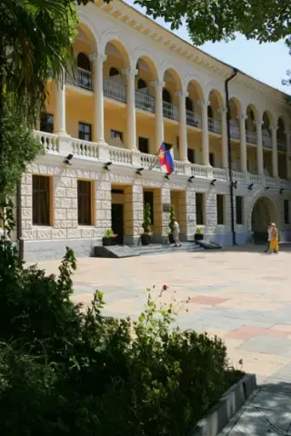 Государственное учреждение "Санаторий "Беларусь" Управления делами Президента Республики Беларусь — Сочи: фото объекта размещения