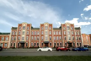 AZIMUT ОТЕЛЬ ЙОШКАР-ОЛА / AZIMUT HOTEL YOSHKAR-OLA — Йошкар-Ола: фото объекта размещения