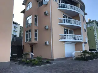 Апарт-отель "Лиана" — Алушта: фото объекта размещения