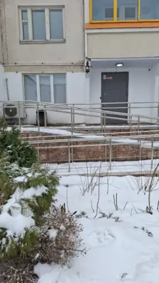 "Indi" — Москва: фото объекта размещения