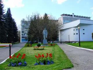 Федеральное государственное бюджетное учреждение санаторий имени М. И. Калинина Министерства здравоохранения Российской Федерации — Ессентуки: фото объекта размещения
