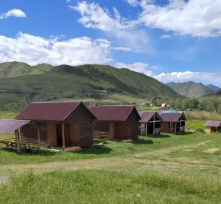 База отдыха Алтай-Кайа — Республика Алтай: фото объекта размещения