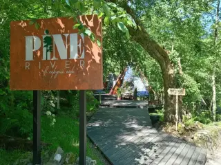 Загородный отель «Pine River Красная Поляна» — Краснодарский край: фото объекта размещения