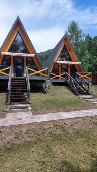 База отдыха Горный Край — Республика Алтай: фото объекта размещения