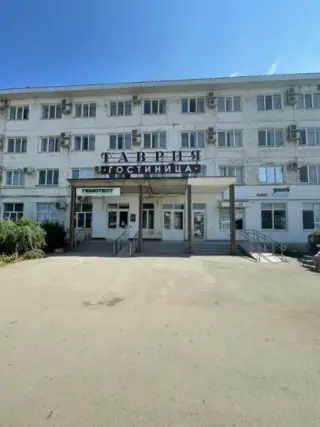 Гостиница "Таврия" — Джанкой: фото объекта размещения