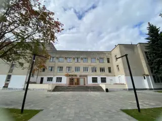 Хостел "5 Комнат" МАУК "КДЦ "Металлург" — Орловская область: фото объекта размещения