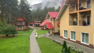 Парк Отель "Манжерок" — Республика Алтай: фото объекта размещения
