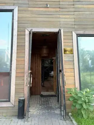 Рублёвка Вилладж  (Рублёвка Village Rest & Hotel ) — Московская область: фото объекта размещения