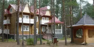 Загородный отель «Гостевой дом «Устюггаз» ООО «УК Транзит» — Вологодская область: фото объекта размещения