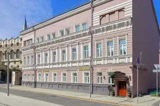 Отель «Пушкин» — Москва: фото объекта размещения
