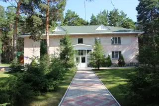 База отдыха "Сосновый бор" — Омская область: фото объекта размещения