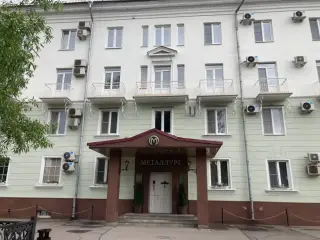 Гостиница "Металлург" (ООО "Теплострой") — Череповец: фото объекта размещения