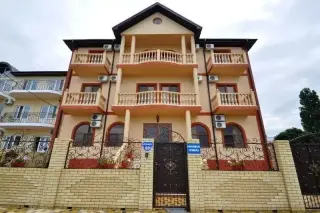 ЯНТАРЬ — Краснодарский край: фото объекта размещения