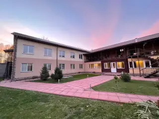 Truck House Hotel — Новосибирская область: фото объекта размещения
