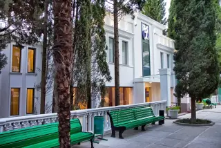 Парк-отель "Актер", корпус "Олимпийский" — Ялта: фото объекта размещения