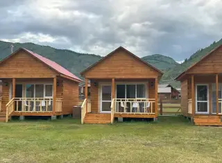 База отдыха Горный Бриз — Республика Алтай: фото объекта размещения