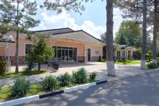 Курортный отель «Алеан Фемили Ривьера» (Hotel «Alean Family Riviera») Филиал ООО "Арбат Отель Менеджмент" — Анапа: фото объекта размещения