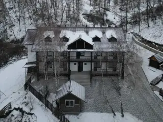 Гостиница "Барсуган" — Республика Алтай: фото объекта размещения