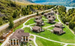 Отель "KLEVER RESORT & SPA" — Республика Алтай: фото объекта размещения