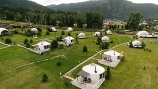 Купольный отель Вдох — Республика Алтай: фото объекта размещения