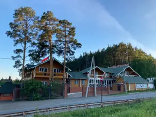 гостиница "Уральский теремок" — Екатеринбург: фото объекта размещения