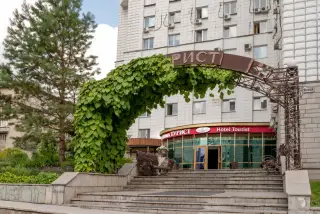 Закрытое акционерное общество "Гостиница "Турист" гостиница "Турист" — Барнаул: фото объекта размещения