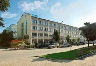 городская гостиница "Рыбак" — Южно-Сахалинск: фото объекта размещения