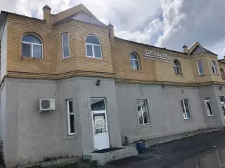 Отель «Де Люкс» Индивидуальный предприниматель Микаелян Лева Анушаванович — Ишим: фото объекта размещения