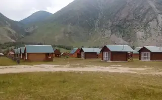 База отдыха "Алтай Челушман" — Республика Алтай: фото объекта размещения
