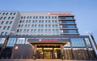 «Hilton Garden Inn Orenburg» — Оренбург: фото объекта размещения