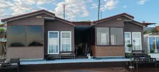 Домики летнего типа  База отдыха А!МОРЕ — Находка: фото объекта размещения