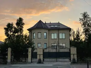 Городская гостиница «Корабельная» ООО «Фрегат» — Северодвинск: фото объекта размещения