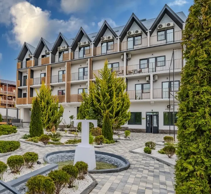 Отель Cosmos Smart Sochi Tivoli Hotel (Космос Смарт Сочи Тиволи Отель) — Сочи: фото объекта размещения