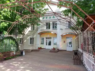 Гостиница «Руда» ООО «СНАБСТРОЙ» — Губкин: фото объекта размещения